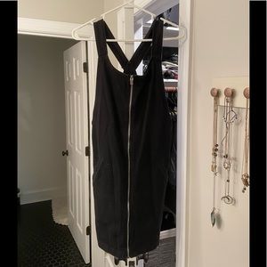 Black jumper zip up dress